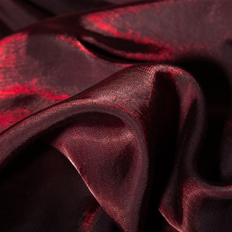 Rosso scuro Luce d'acqua Tessu - Sequin Fabric Panel recensione e prezzo