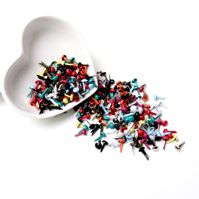 Brads Rotondi Misti Pastello p - Embellishments For Scrapbooking recensione e prezzo