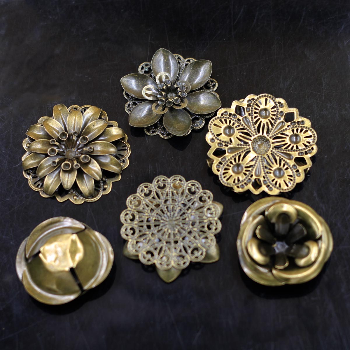 6 pezzi di abbellimenti combin - Embellish Craft recensione e prezzo